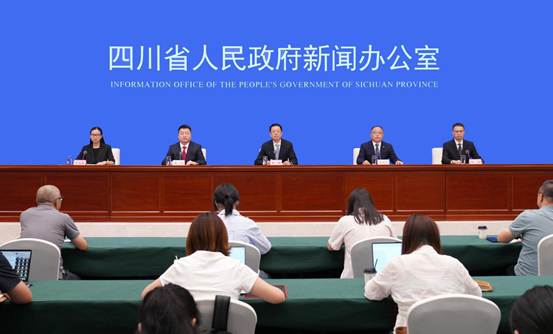 泸州锚定核医疗新赛道：全国最大肿瘤核医学中心即将投用 以硬核科技激活新质生产力