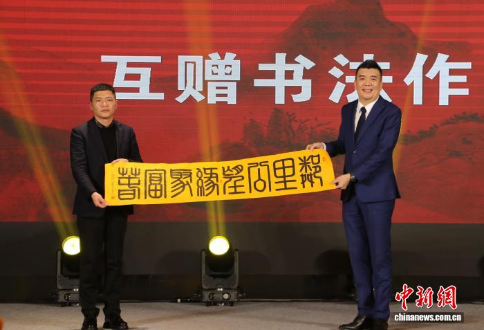 天富线路测速_天富注册网址_天富开户_【孔夫子旧书网】网上买书：图书_书籍_古籍_二手书，网上卖书：网上书店_古旧书拍卖，国内专业的古旧书交易平台