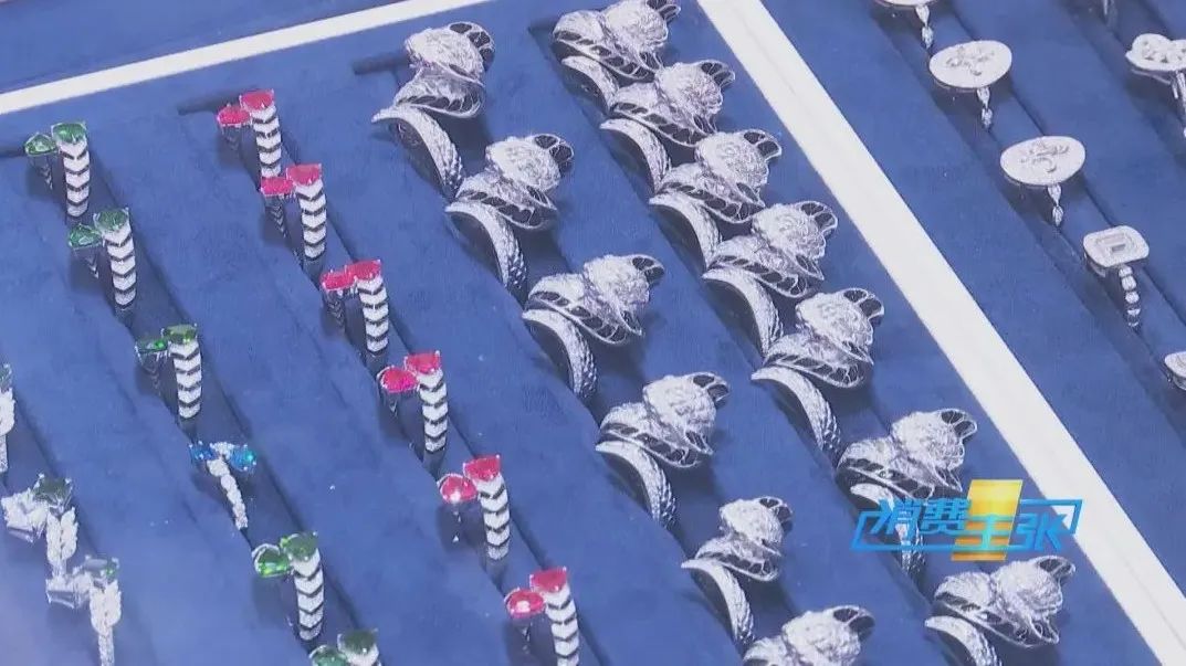 “黄金平替”卖爆了！涨幅超过黄金！插图8