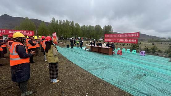 四川理塘：未雨绸缪抓防汛 多措并举筑安全