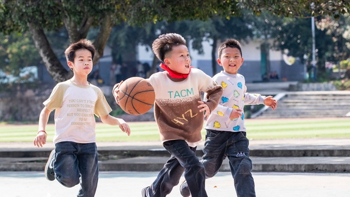 贵州从江：新学期 动起来