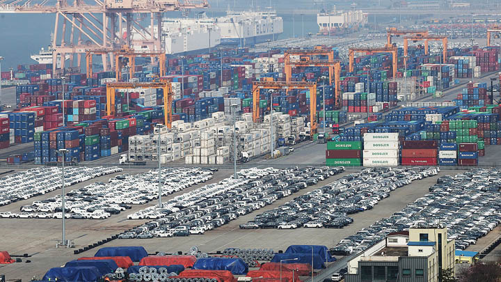 半导体景气延续，韩国出口规模2026年将首超日本？