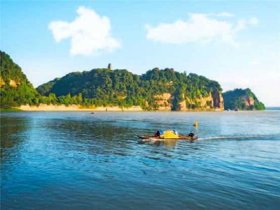 四川乐山：打好生态环境保护“攻坚战”  扮靓“山清水秀”新嘉州