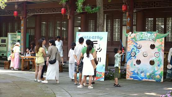 粽韵庆“端午” 乐山犍为文庙游园会沉浸式解锁传统民俗
