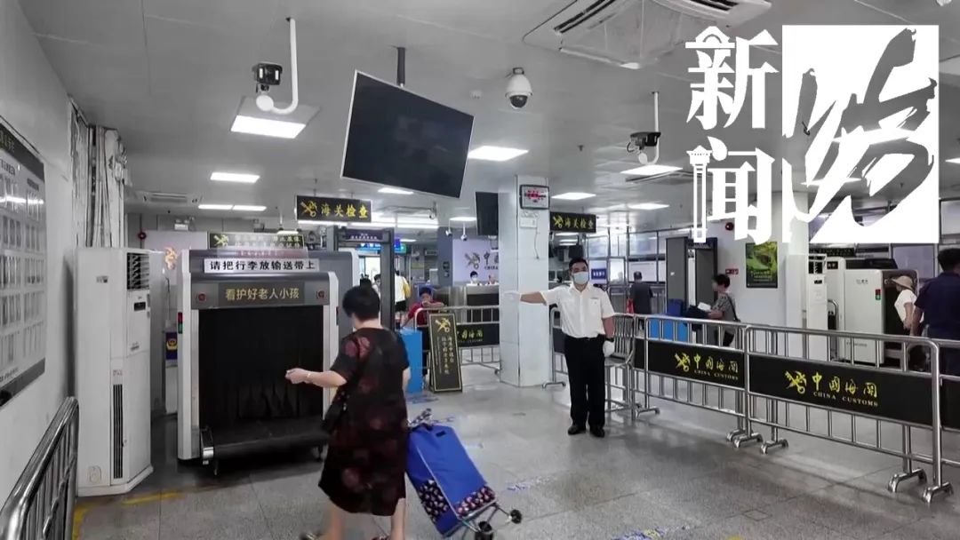 女子将1200张SD卡藏安全裤，神色紧张！被海关当场拦截……插图