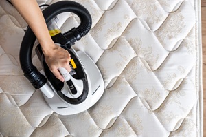 美研究：床垫可能藏有百万只尘螨，定期清洁成关键