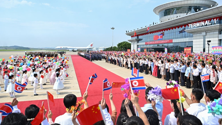 高清大图丨金正恩为习近平举行欢送仪式