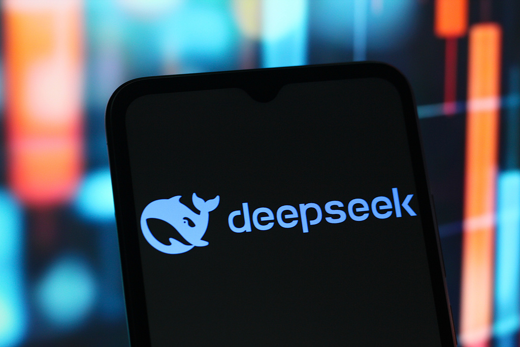 OpenAI前董事：美政府打击科研和对国际学生的禁令是给中国“献大礼”