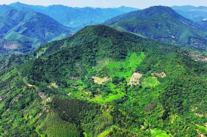 我国南粤大地发现陨石撞击坑地质遗迹
