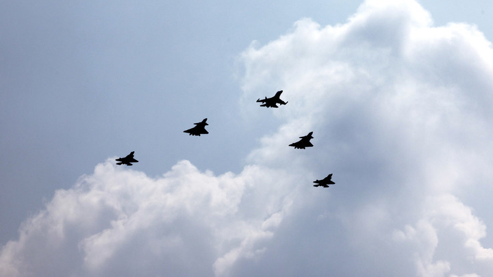 “歼-35家族”：一机双型 经略海空