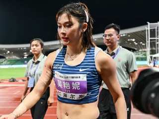吴艳妮，压线入围世锦赛