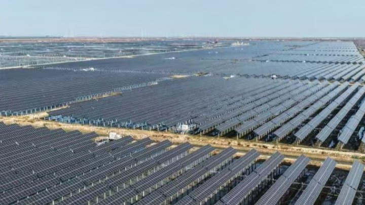 今年能源重点项目预计完成投资3.54万亿元