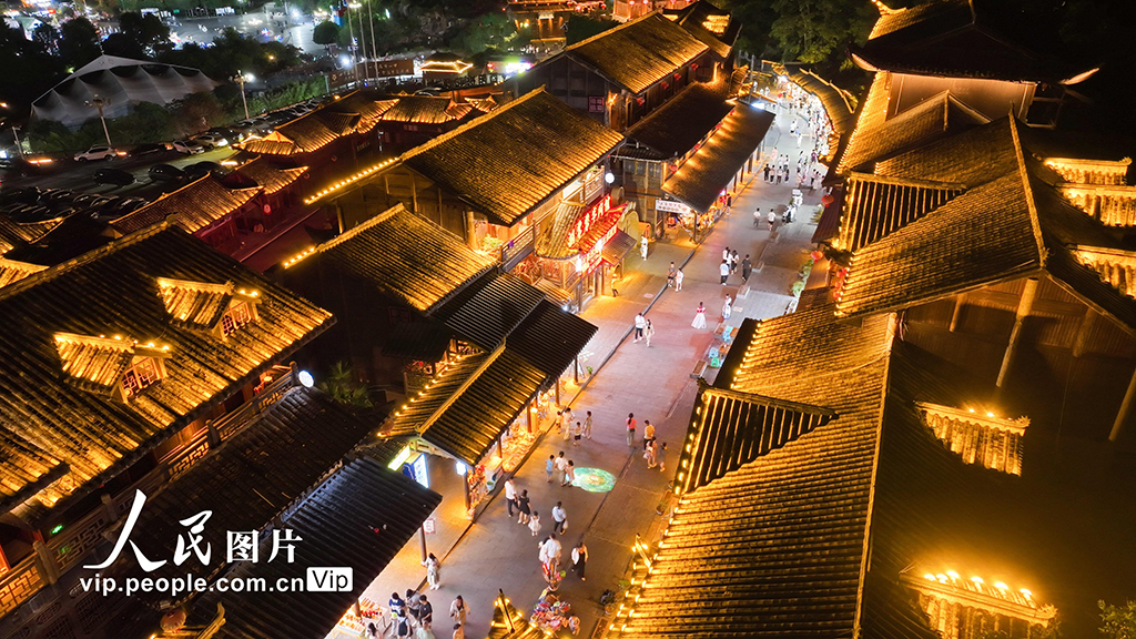 重庆酉阳：游古城 享清凉插图4