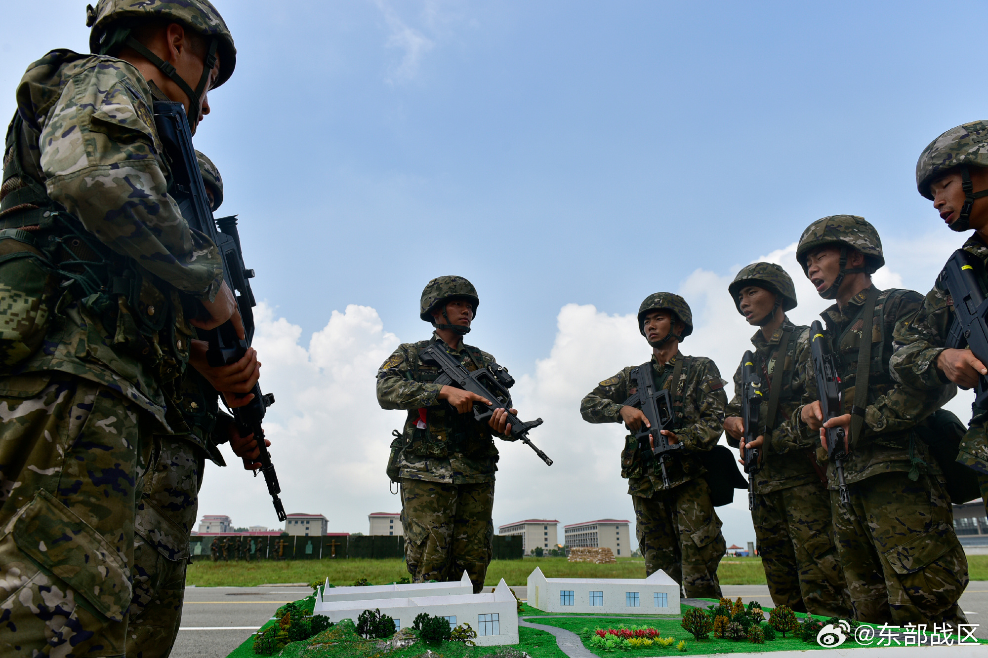 武警机动支队编制图片