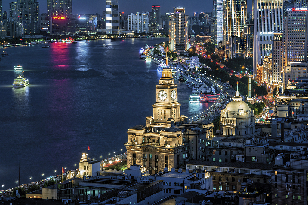 港媒：香港学生为何纷纷到内地实习