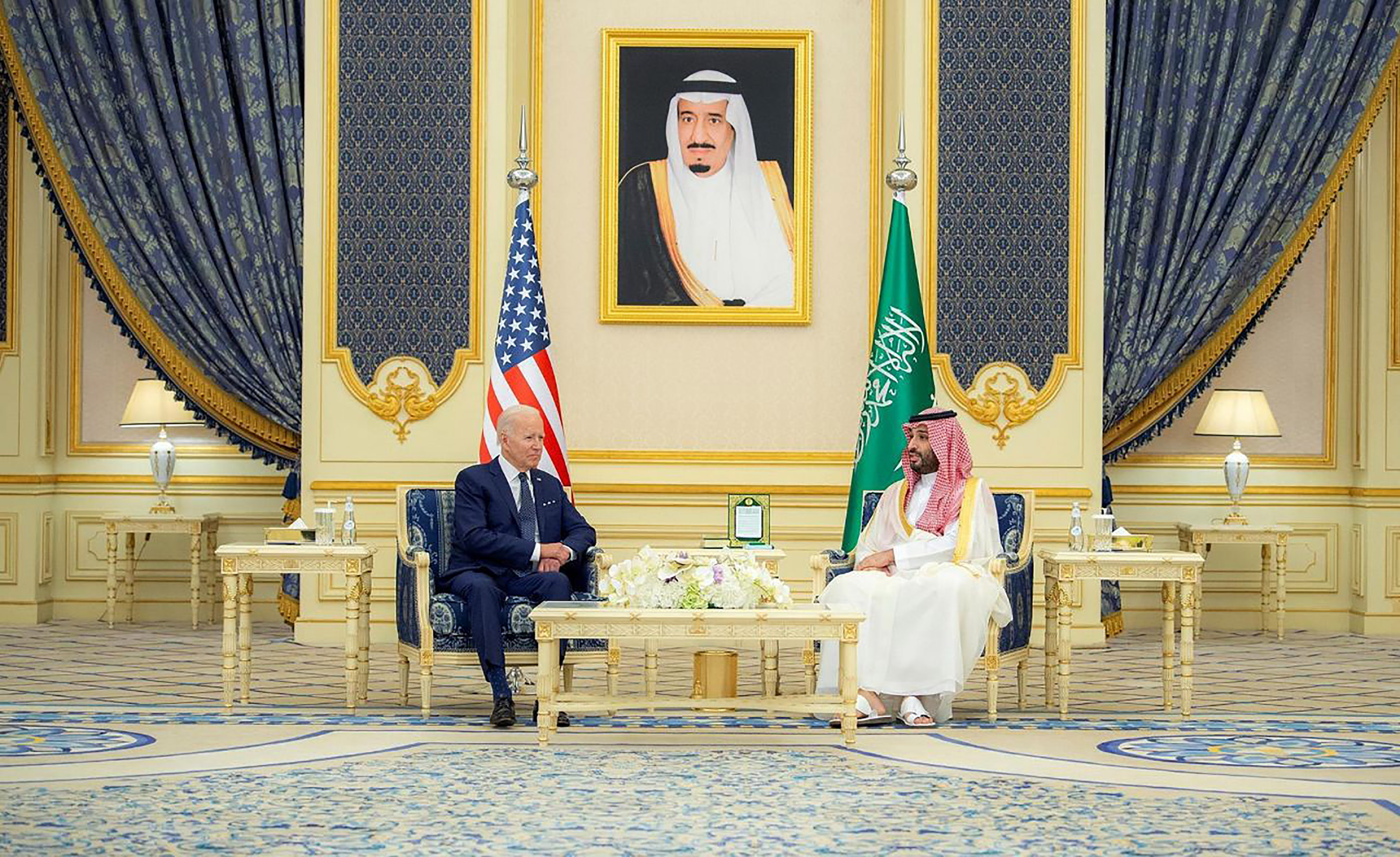7月15日，沙特吉达，沙特阿拉伯王储本·萨勒曼与美国总统拜登举行会晤。图源IC photo