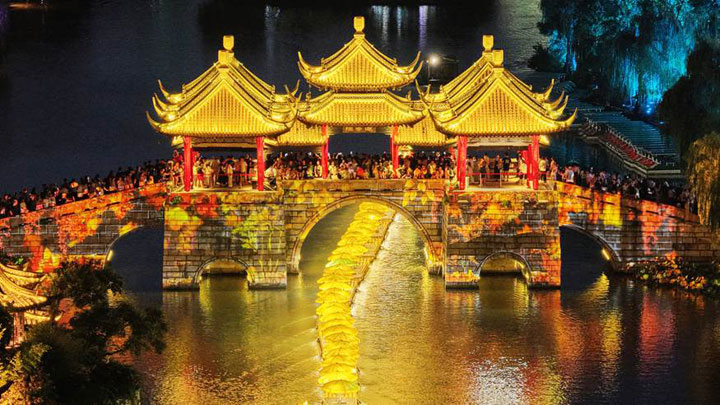 夏夜，不“打烊”