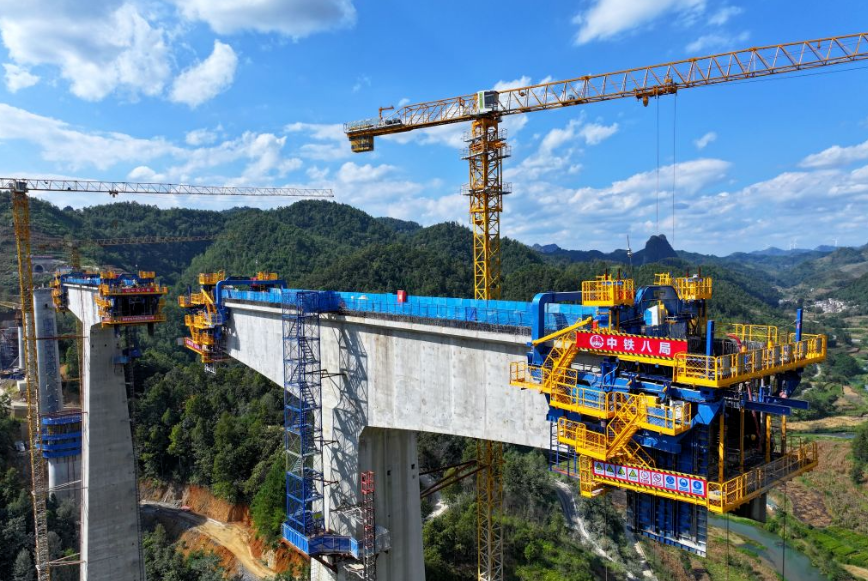黄百铁路六志河特大桥建设稳步推进