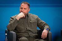 泽连斯基解除乌总统办公室主任职务