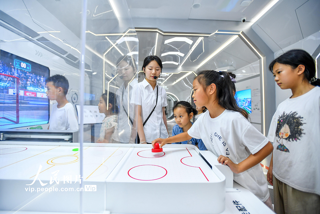 江西上高：探索科学奥秘 乐享快乐假期插图6