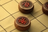 棋手白筱磊比赛时因作弊行为，被禁赛一年