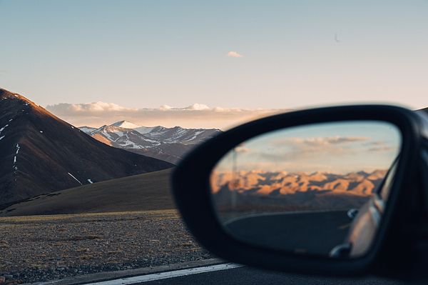 自驾游因何火热？