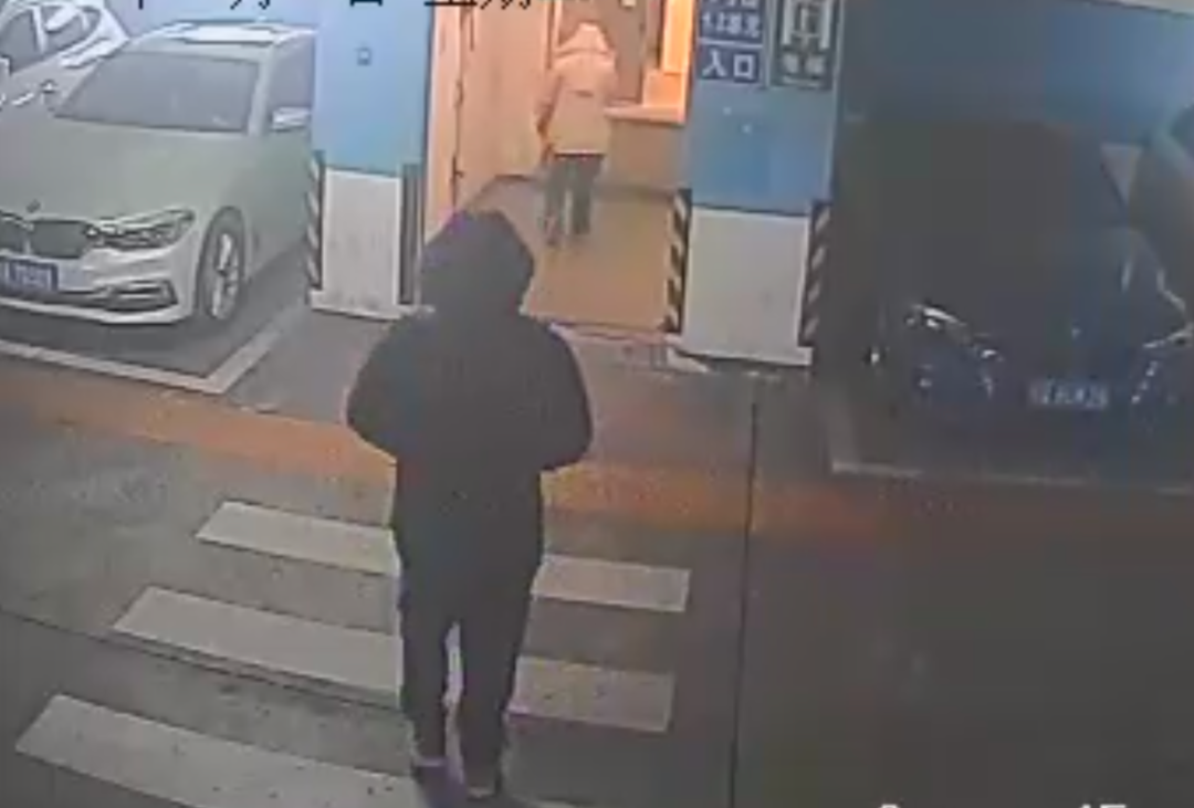 好一套连环计！这俩可真够“刑”的！插图