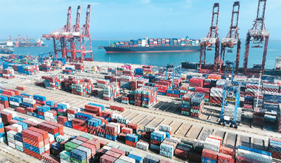 连续7年保持货物贸易第一大国地位——中国为全球贸易增长提供驱动力（环球热点）