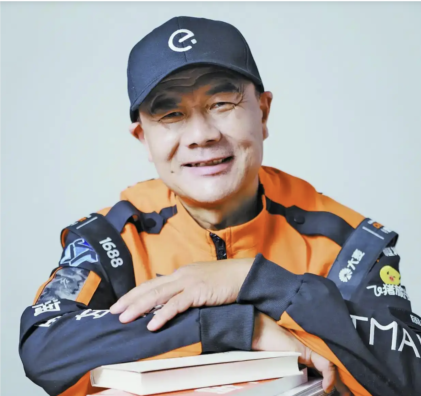 韩媒：他们的文学，在“低处飞行”