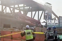 韩国光州一图书馆施工现场发生坍塌 2人被埋